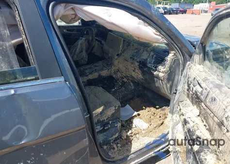 2024 Volkswagen Atlas Cross Sport 2.0T Se W/Technology из США, поврежденный, VIN 1V2HE2CA2RC216298